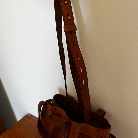 Madewell small bucket bag - Picture 4 of 6